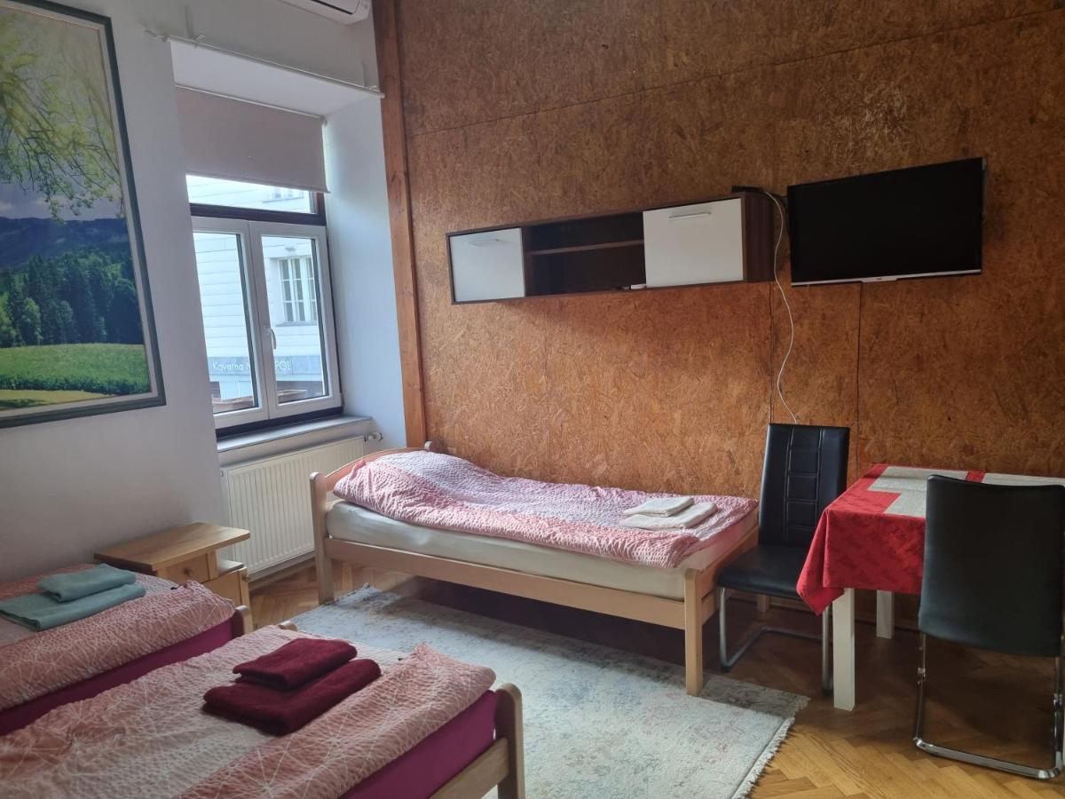 צליה Apartments Fazarinc S Parkiriscem מראה חיצוני תמונה