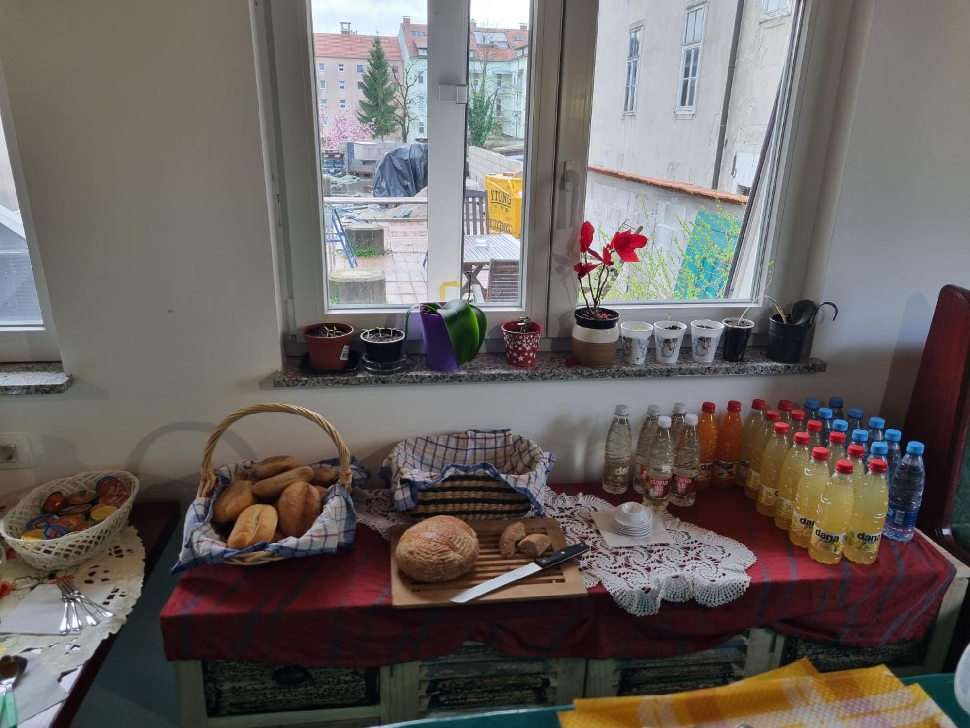 צליה Apartments Fazarinc S Parkiriscem מראה חיצוני תמונה